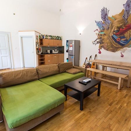 Suite Hostel Budapest Luaran gambar