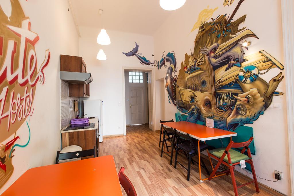 Suite Hostel Budapest Luaran gambar